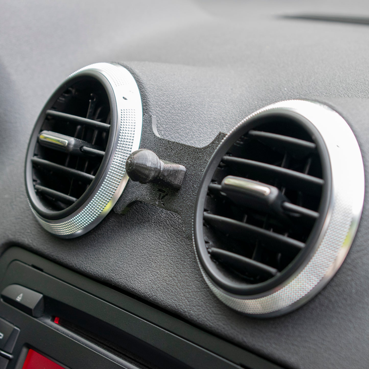 Magnetyczny uchwyt na telefon do Audi A3 / S3 / RS3 8P