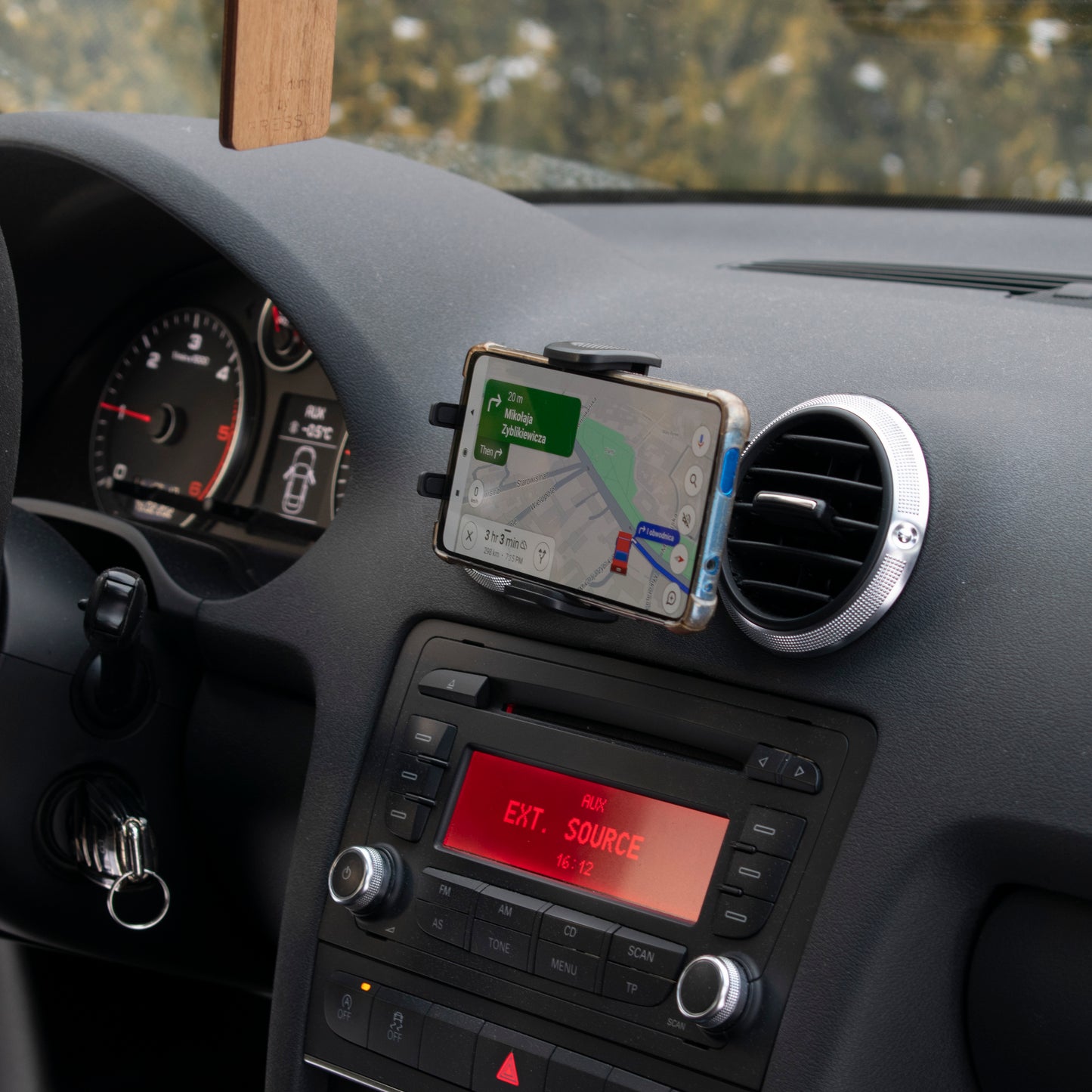 Uchwyt na telefon do Audi A3 / S3 / RS3 8P