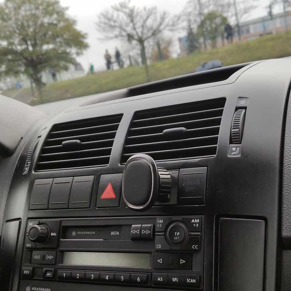 Magnethalterung für Mobiltelefone für Polo 9N
