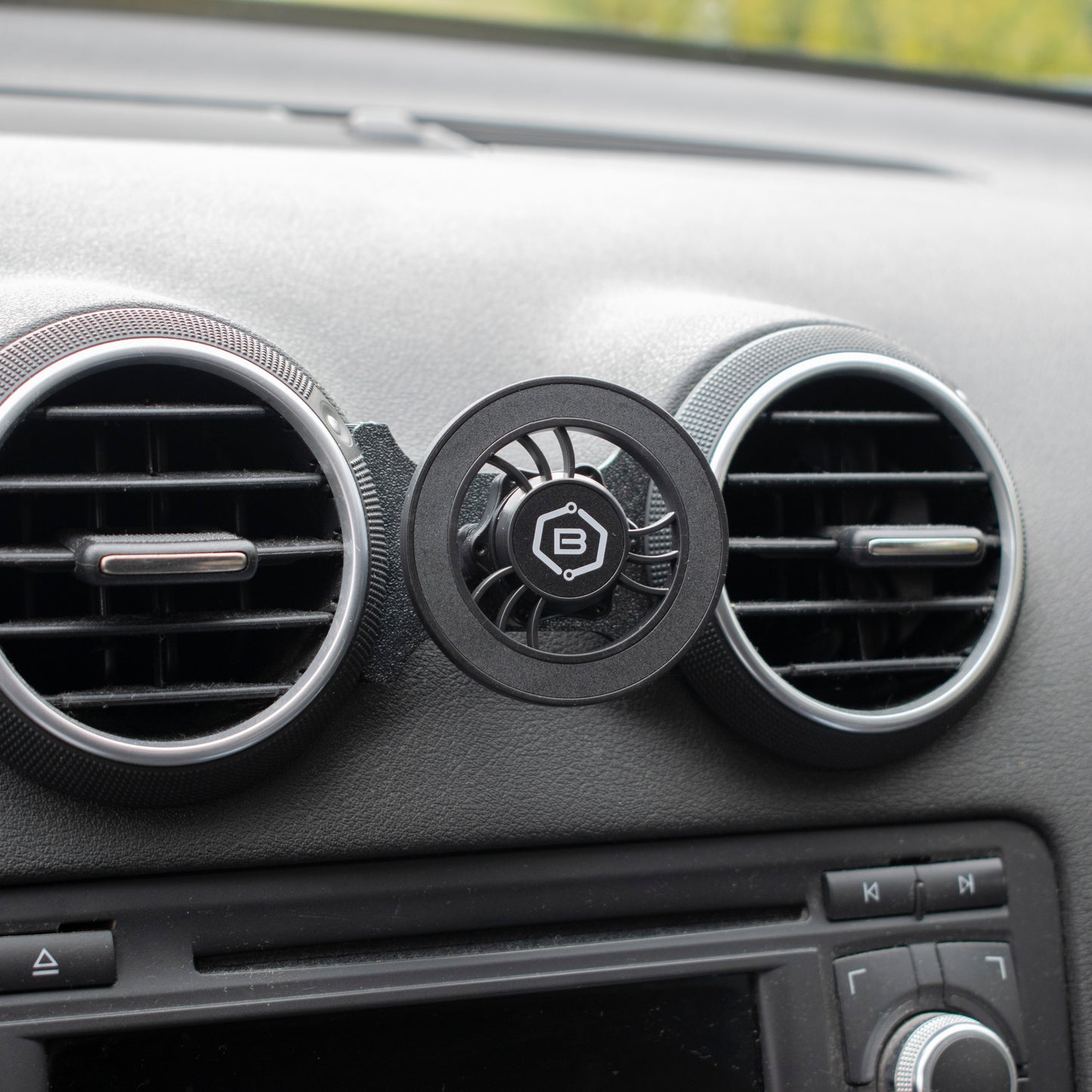 Magnetyczny uchwyt na telefon do Audi A3 / S3 / RS3 8P 2003 - 2013