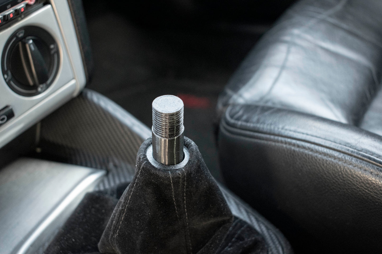 Gear knob adapter for Volkswagen 12mm stick
